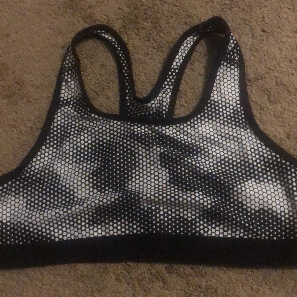 Razor back sports bra